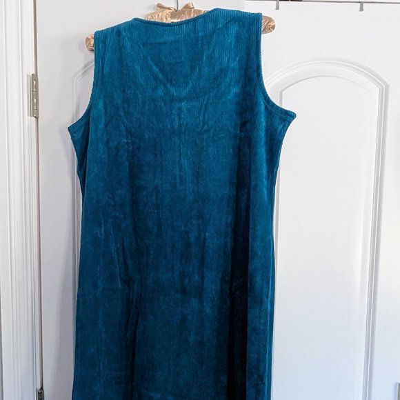 BRAND NEW - Sleeveless Corduroy Jumper - Misses Medium - Picture 3 of 4